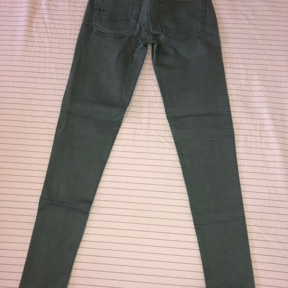 New girl jeans - Picture 1 of 3